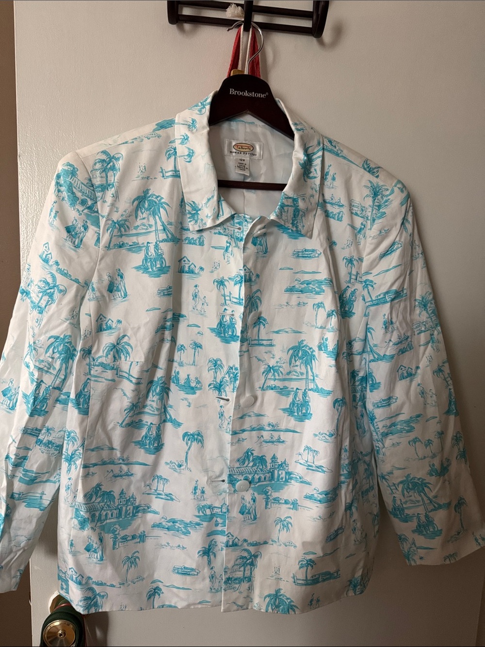 Talbots Woman Petites Jacket - White with Aqua Tropical Print